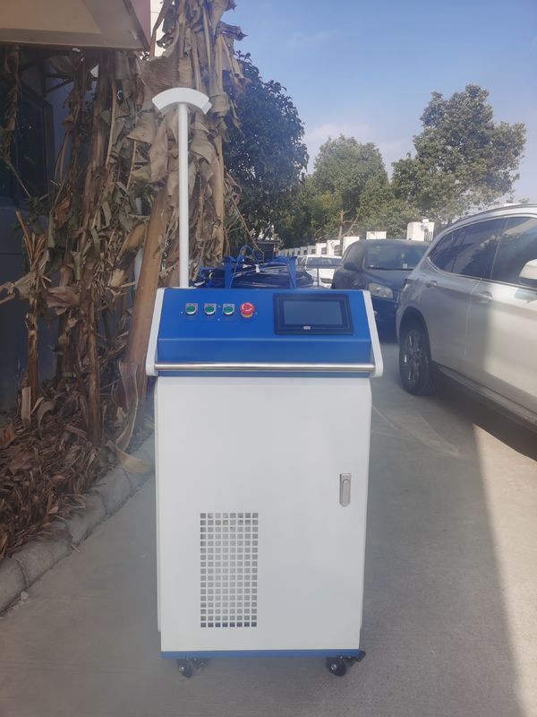 Macchina della saldatura a laser della fibra 1000W di raffreddamento ad acqua tenuta in mano