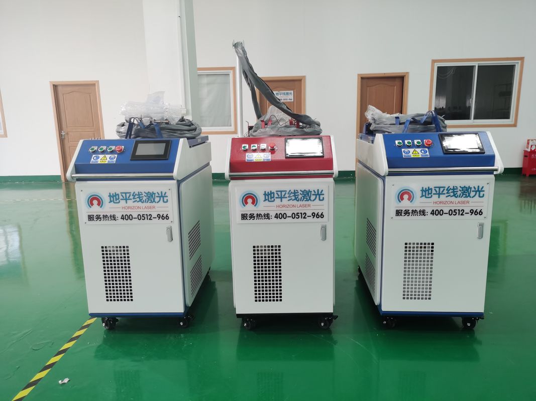 Saldatore tenuto in mano Adjustable Spot del laser di IEC60204 220V 8m 6 modi