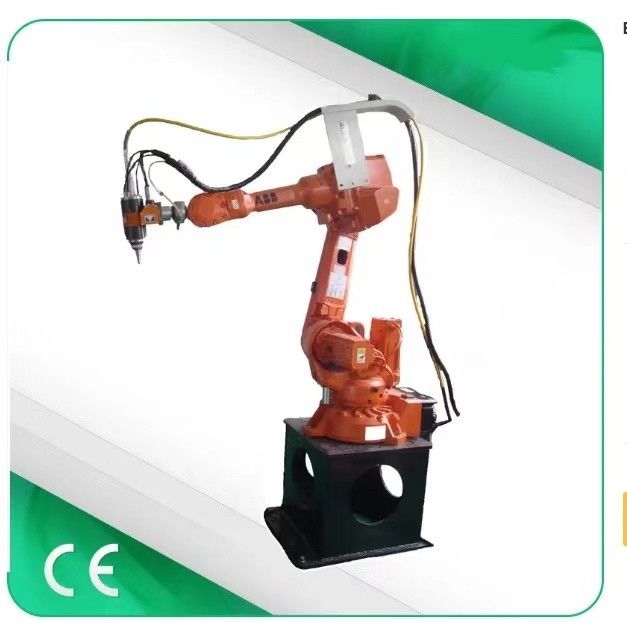 saldatore automatico del laser di 3000W 1064nm, macchina tenuta in mano della saldatura a laser per acciaio inossidabile
