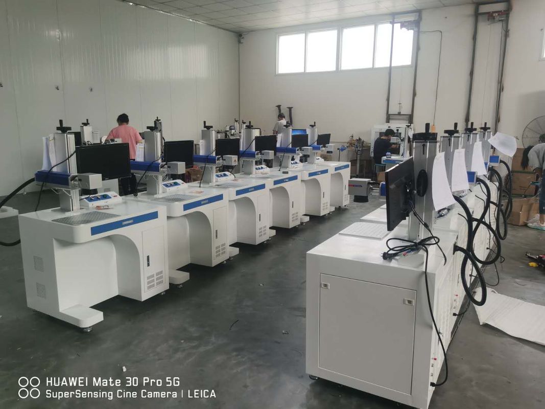 Macchine di segno del laser del metallo 30W 60khz, macchina della marcatura del laser per plastica