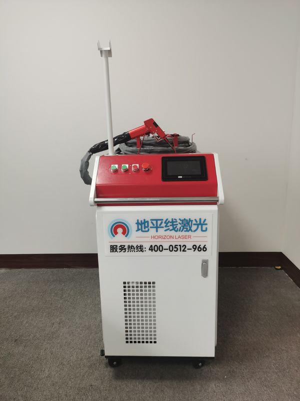 saldatura di acciaio inossidabile di 1080nm 1500W 3mm dalla macchina della saldatura a laser della fibra
