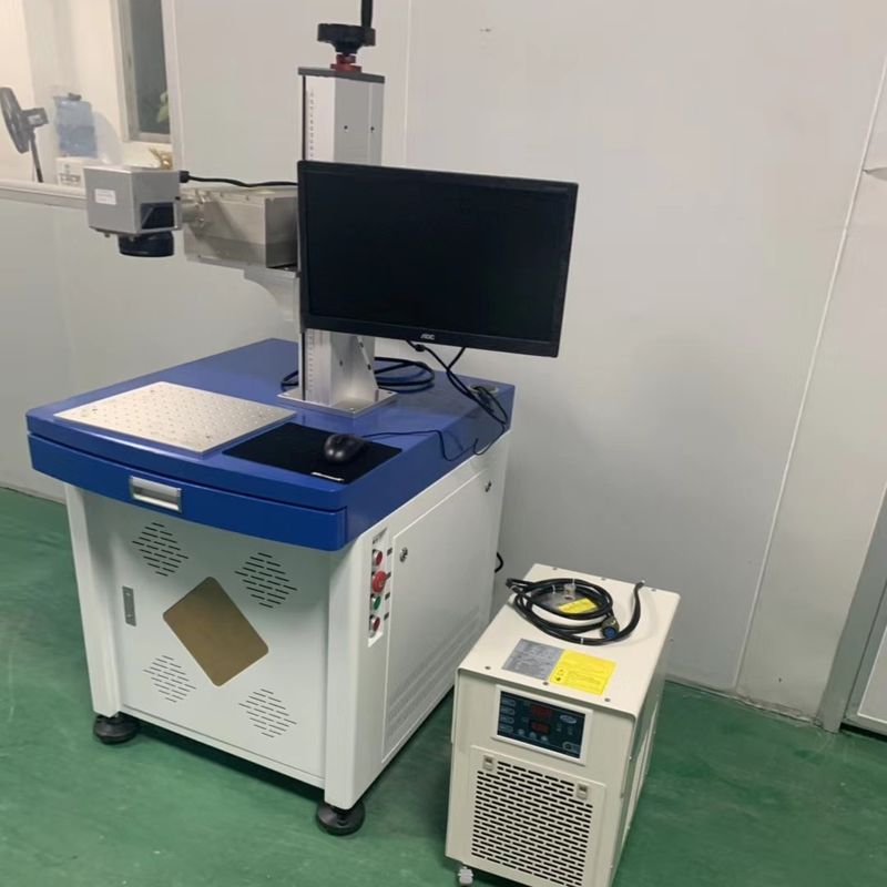 Incisore UV 355nm del laser di controllo 3W 5W RFH di EZCAD per le guarnizioni di plastica di sicurezza