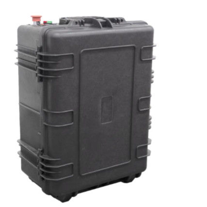 Pittura del laser 30W di 1500mm e dissolvente di ruggine tenuti in mano