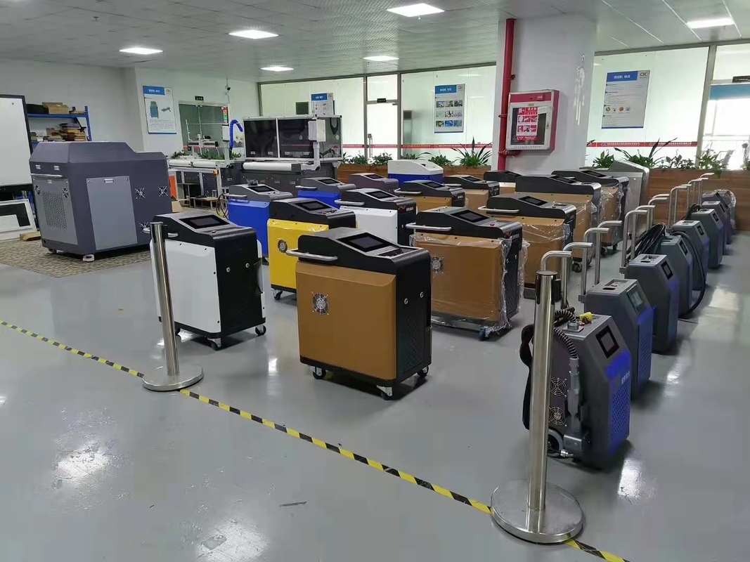 fonte di laser di pulizia delle macchine max JPT del laser di 500W MOPA per rimozione della ruggine