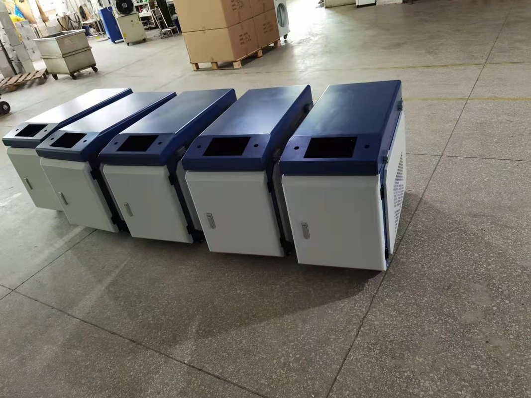 mezza dimensione Raycus 120mm/S della macchina automatica della saldatura a laser 1000W